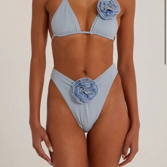 NWT!! SAME Rose Triangle Top (denim/denim)